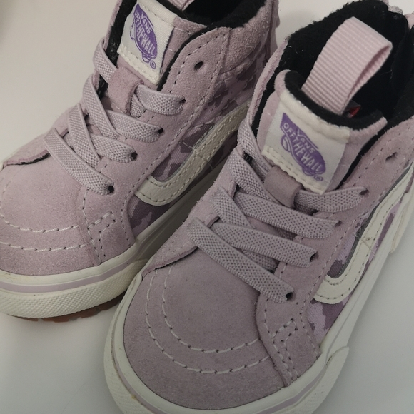 Toddler Vans - Picture 1 of 4